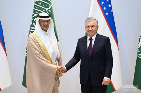 O‘zbekiston Prezidenti Saudiya Arabistoni bilan ustuvor loyihalarni amalga oshirish muhimligini qayd etdi